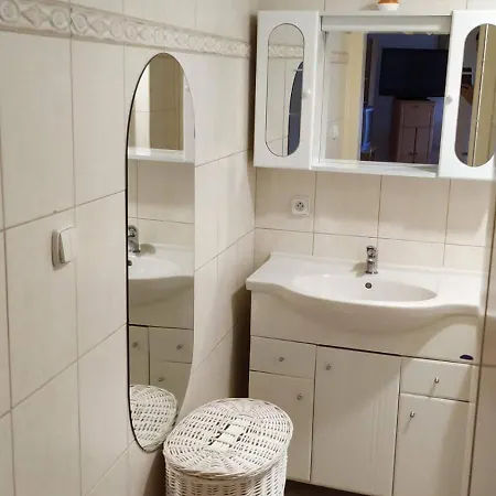 Apartman Riviera, Devinska Cesta. * Bratislava